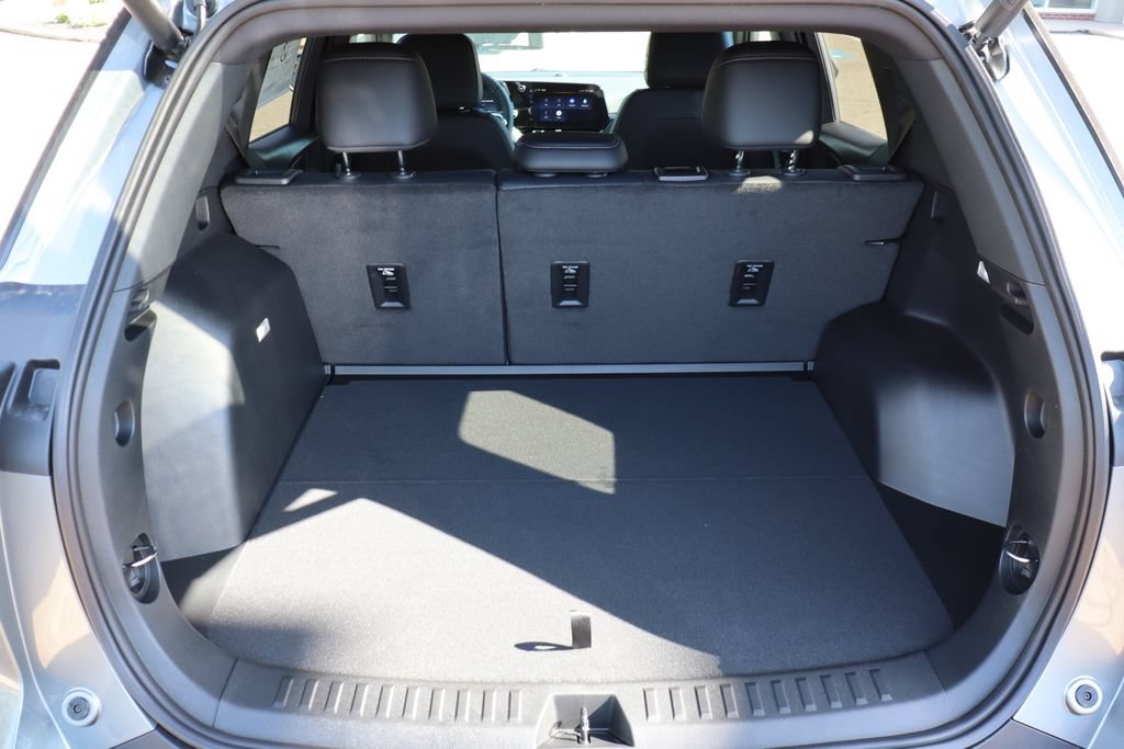 New 2026 Chevrolet Equinox LT w/ Convenience Package II FWD image 33