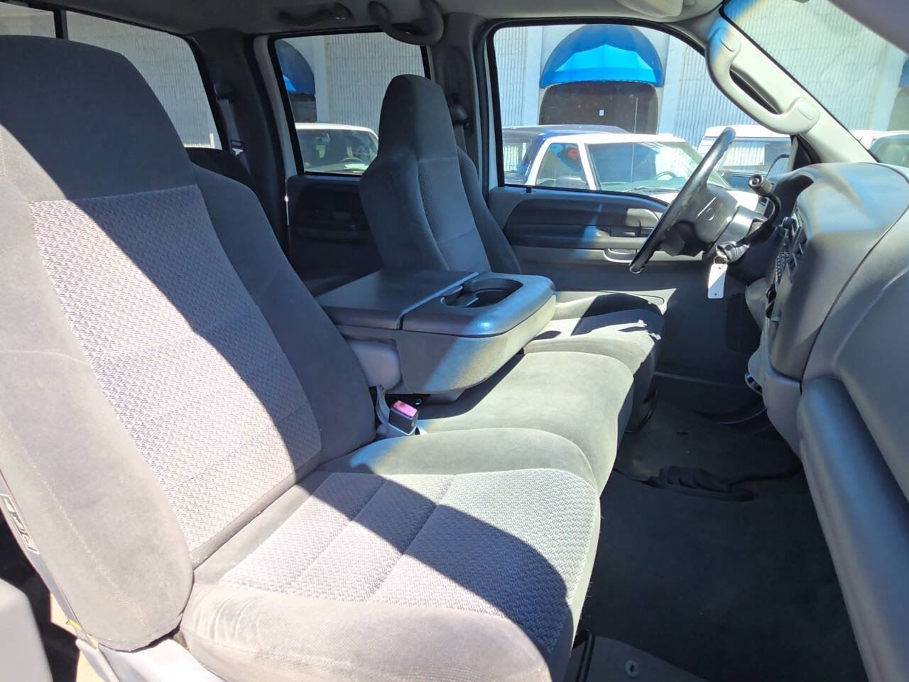 Used 2003 Ford F250 XLT image 28