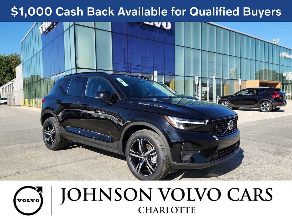 New 2026 Volvo XC40 B5 Core w/ Climate Package image 1