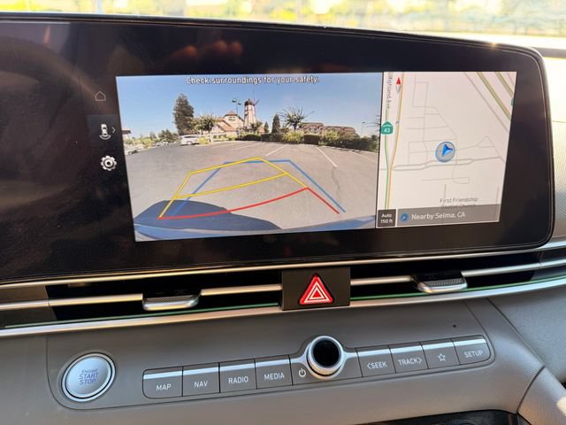 Used 2024 Hyundai Elantra SEL FWD image 18