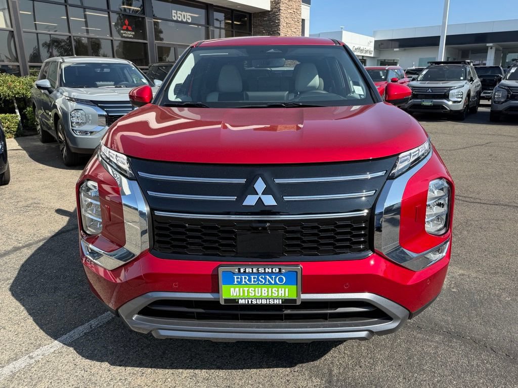 New 2026 Mitsubishi Outlander SE AWD/4WD image 3