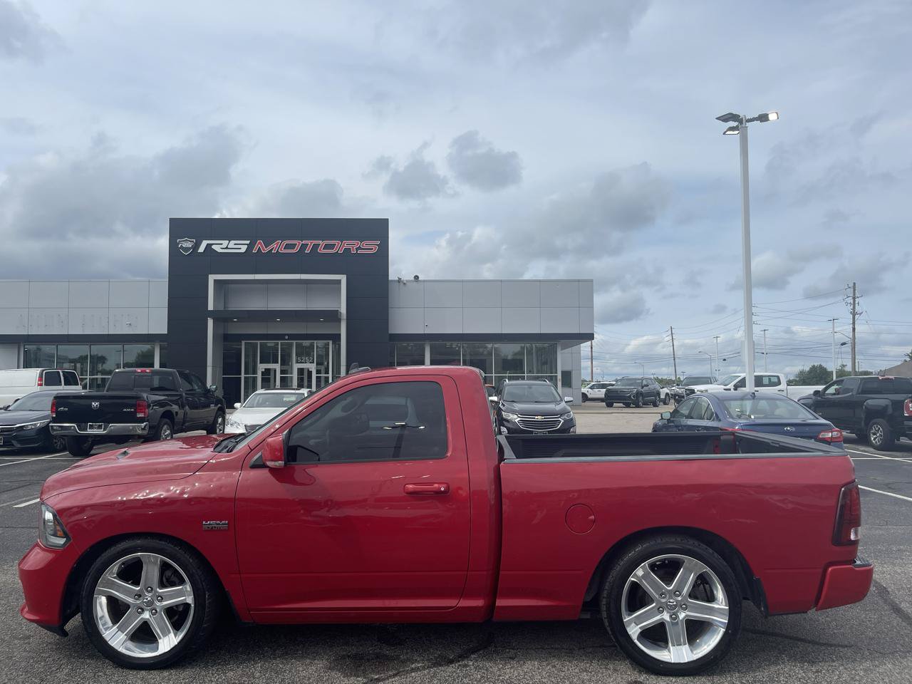 Used 2017 RAM 1500 Sport RWD image 16