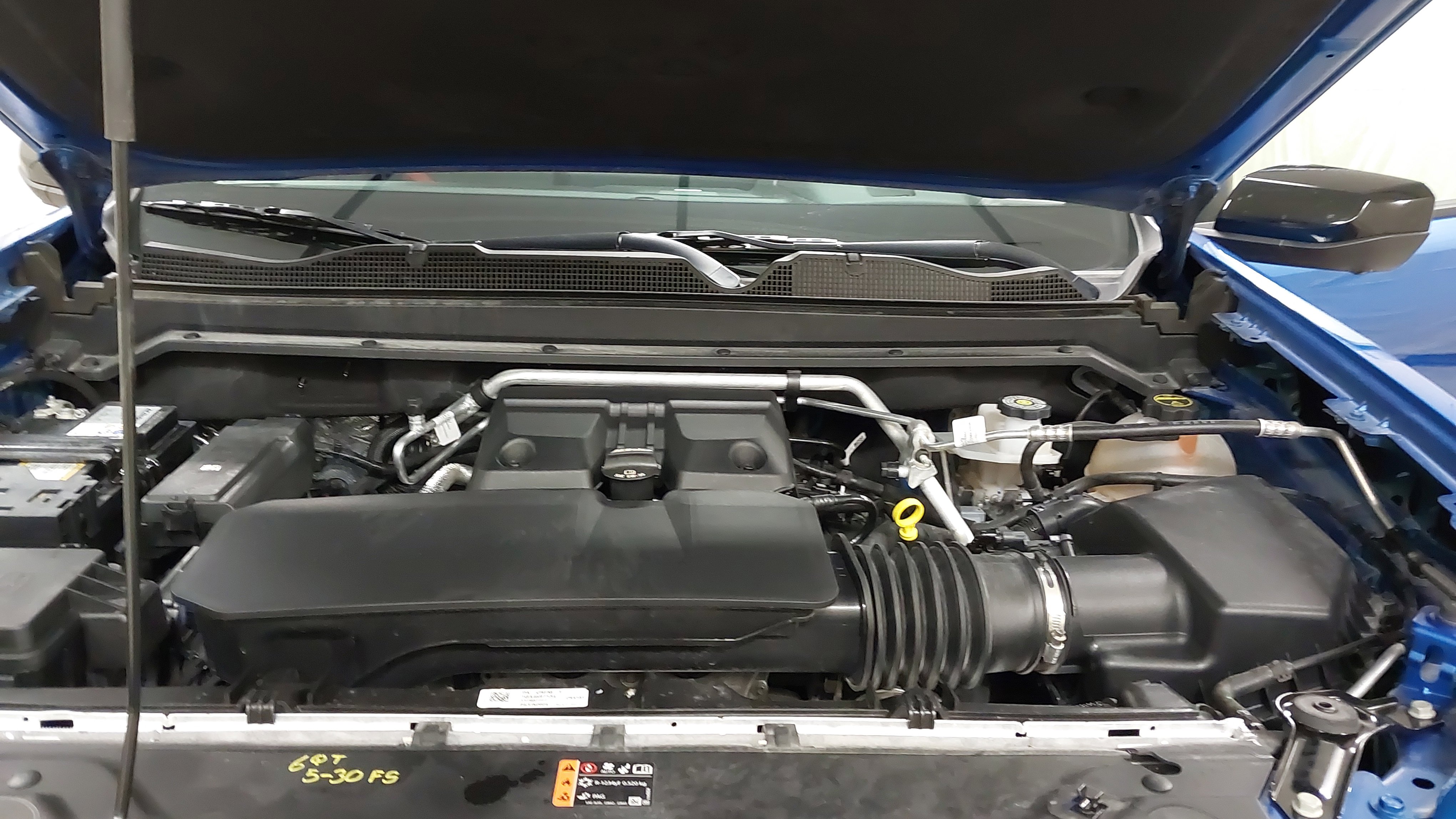 Used 2024 Chevrolet Colorado Z71 w/ Z71 Convenience Package 2 image 30