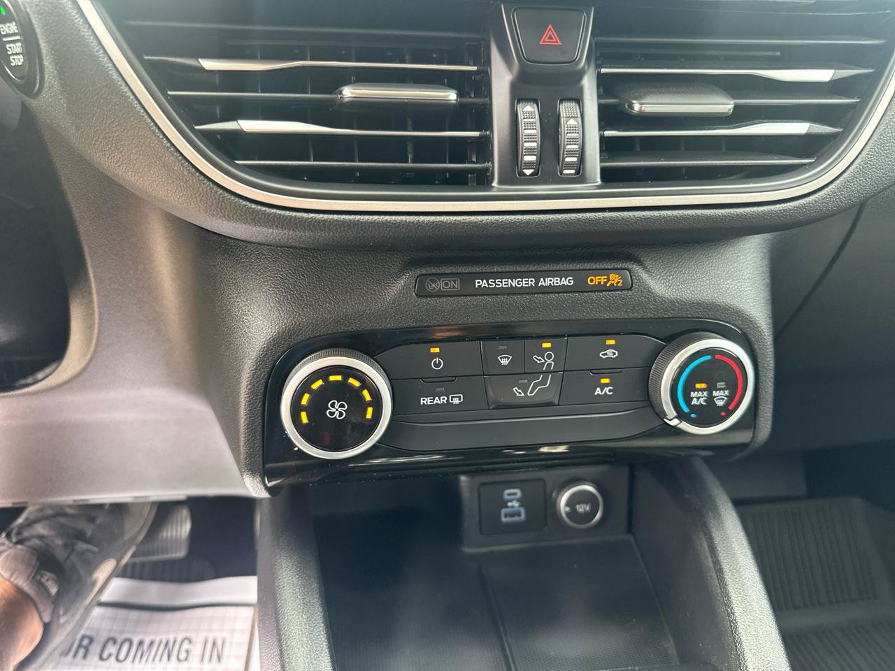 Used 2021 Ford Escape SE AWD/4WD image 15