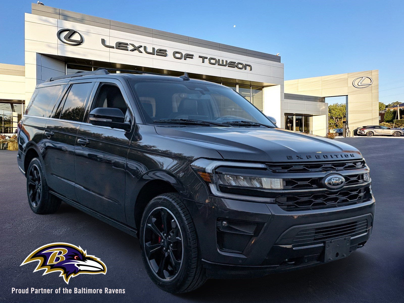 Used 2022 Ford Expedition Max Limited image 1