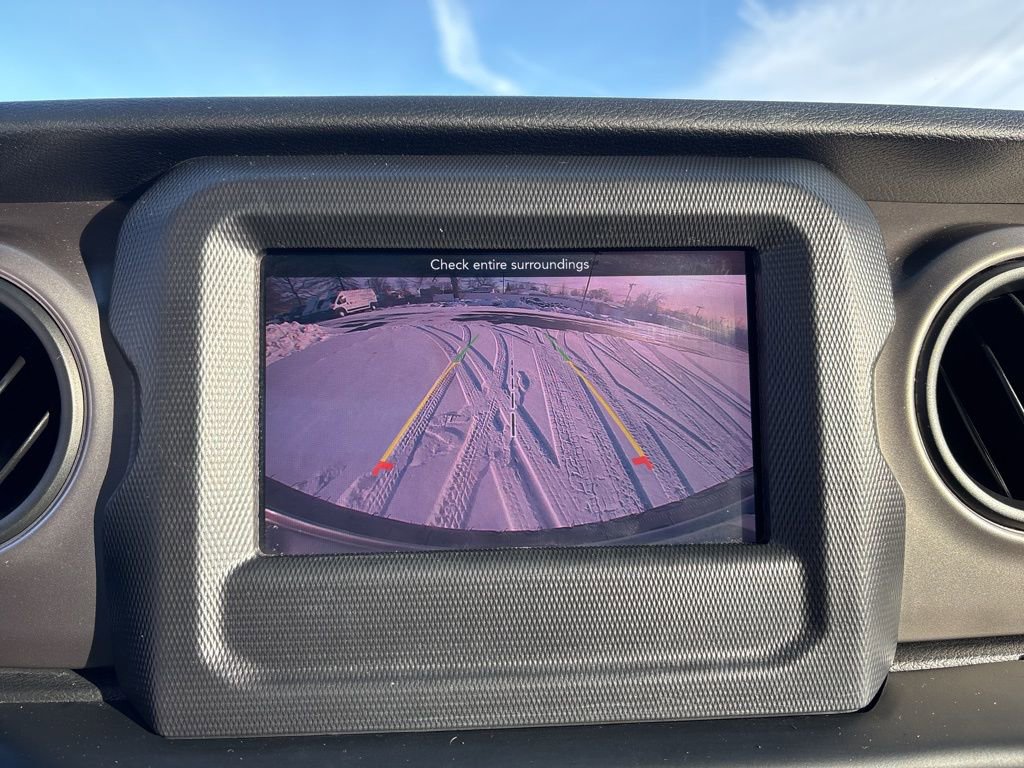 Used 2020 Jeep Wrangler Unlimited Sport image 19