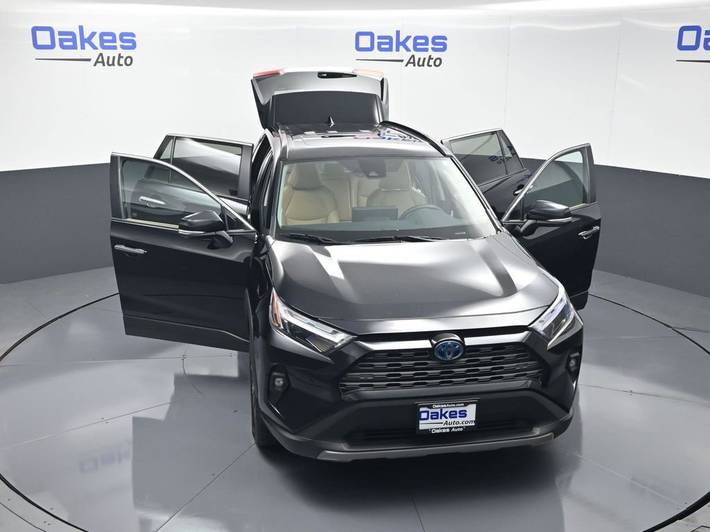 Used 2023 Toyota RAV4 Limited image 59