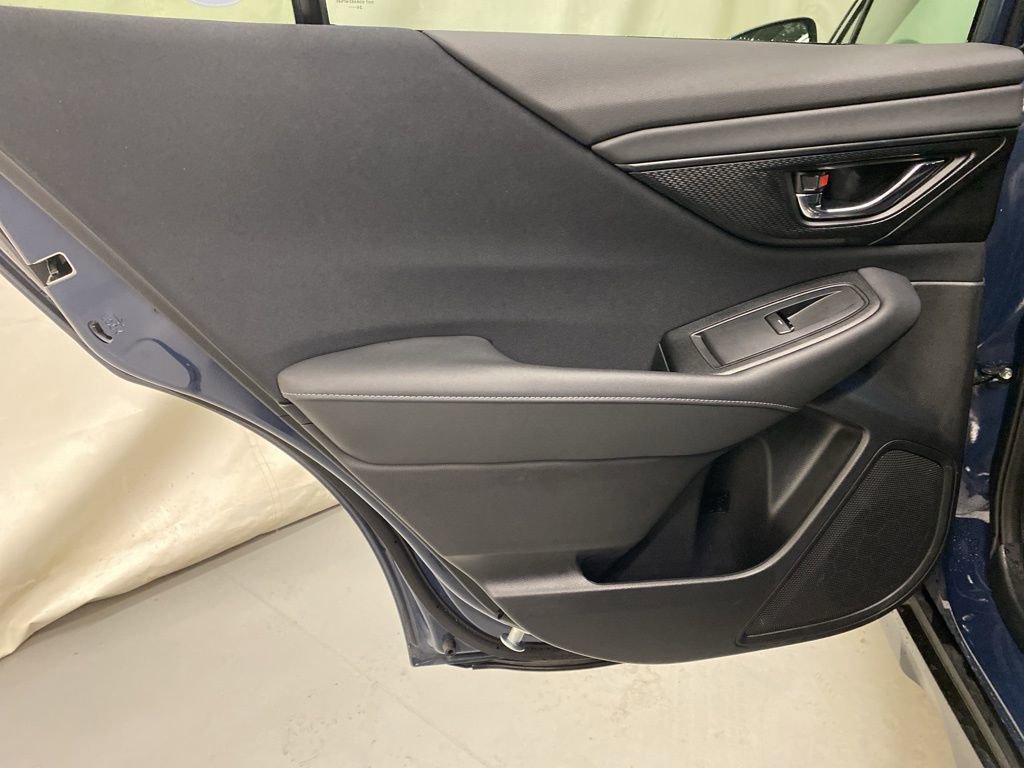 Used 2025 Subaru Outback Premium w/ Popular Package #1A image 12