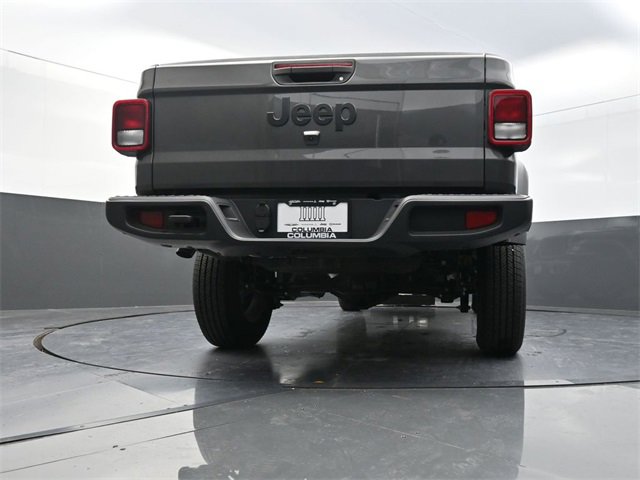 New 2025 Jeep Gladiator Sport image 22