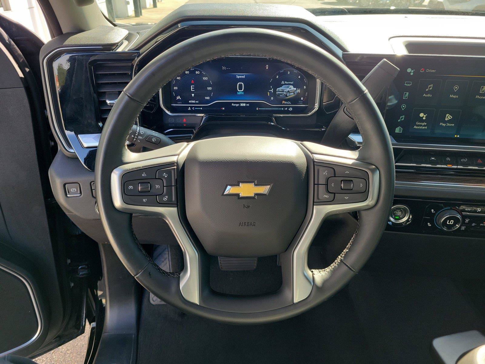 Used 2023 Chevrolet Silverado 1500 LT AWD/4WD image 21