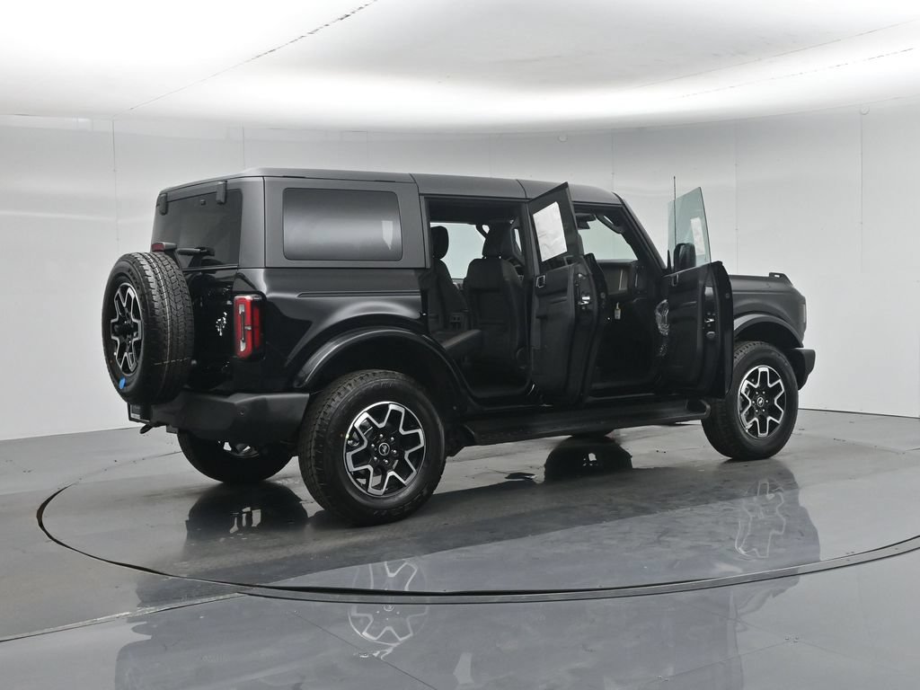Used 2026 Ford Bronco Outer Banks AWD/4WD image 5