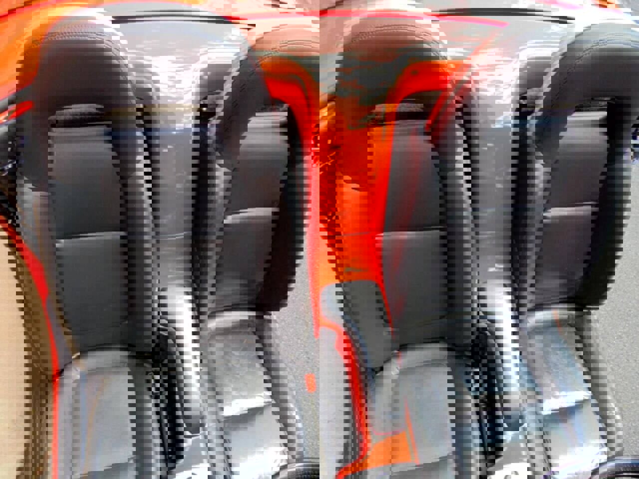 Used 2005 Chevrolet SSR w/ Preferred Equipment Group RWD image 11