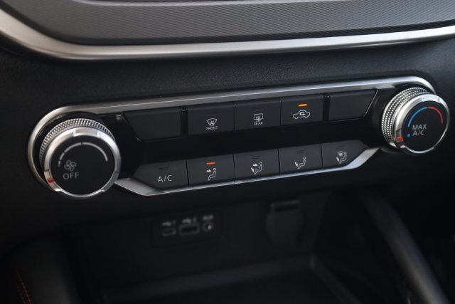 Certified 2025 Nissan Altima 2.5 SR AWD/4WD image 17