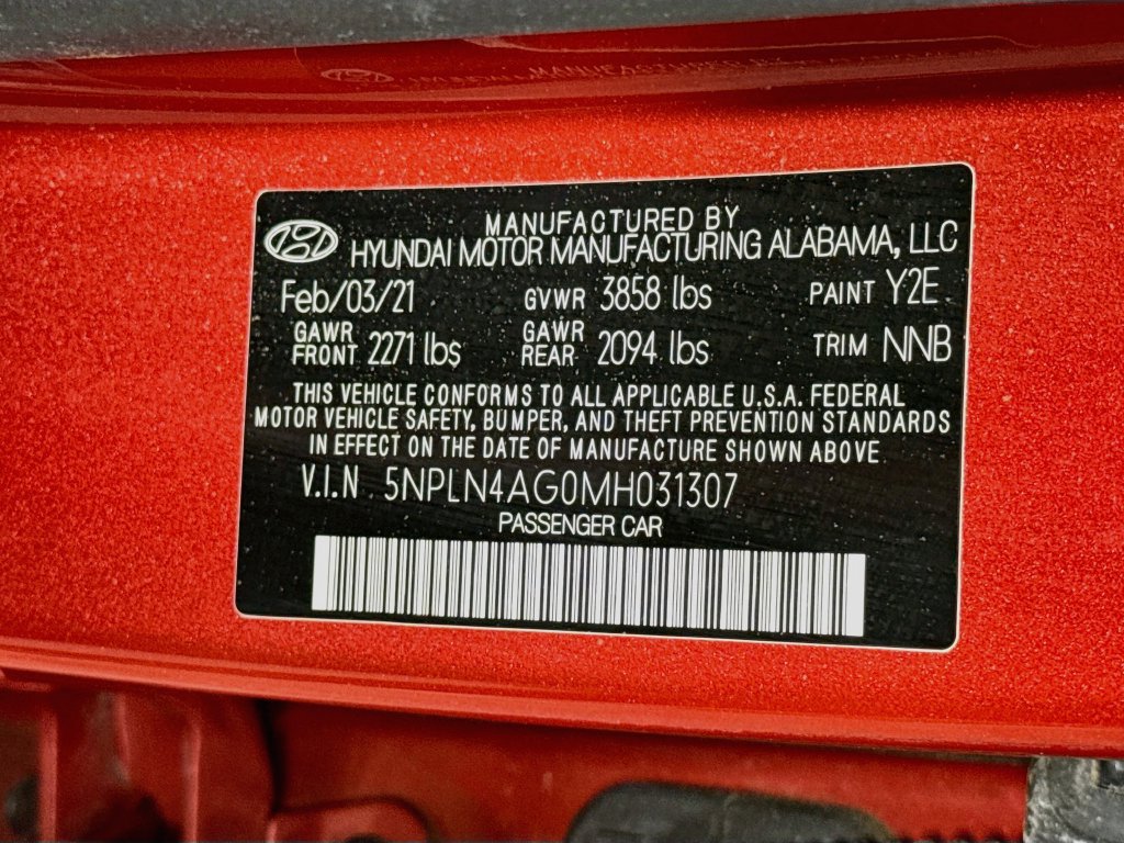 Used 2021 Hyundai Elantra SEL w/ Convenience + Premium Package FWD image 35