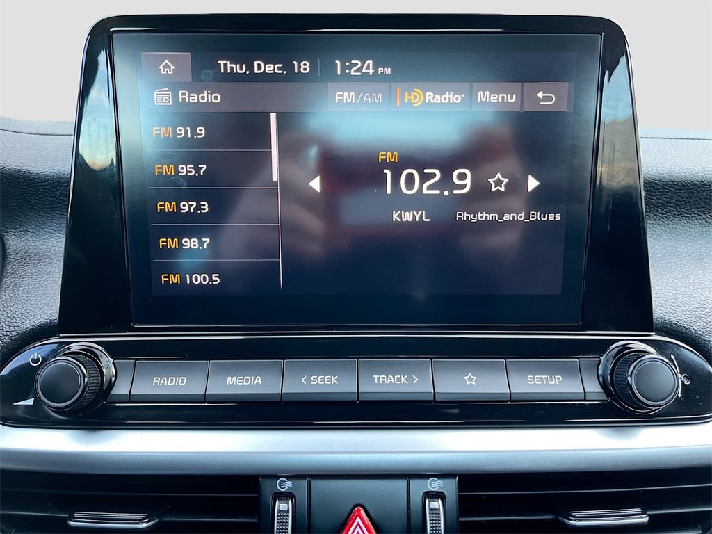 Used 2024 Kia Forte LXS image 14