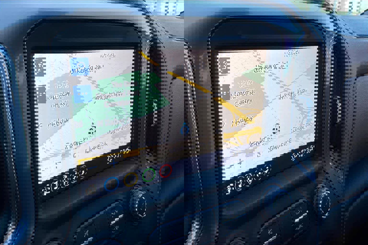 Used 2022 Chevrolet Silverado 2500 High Country w/ Technology Package image 31