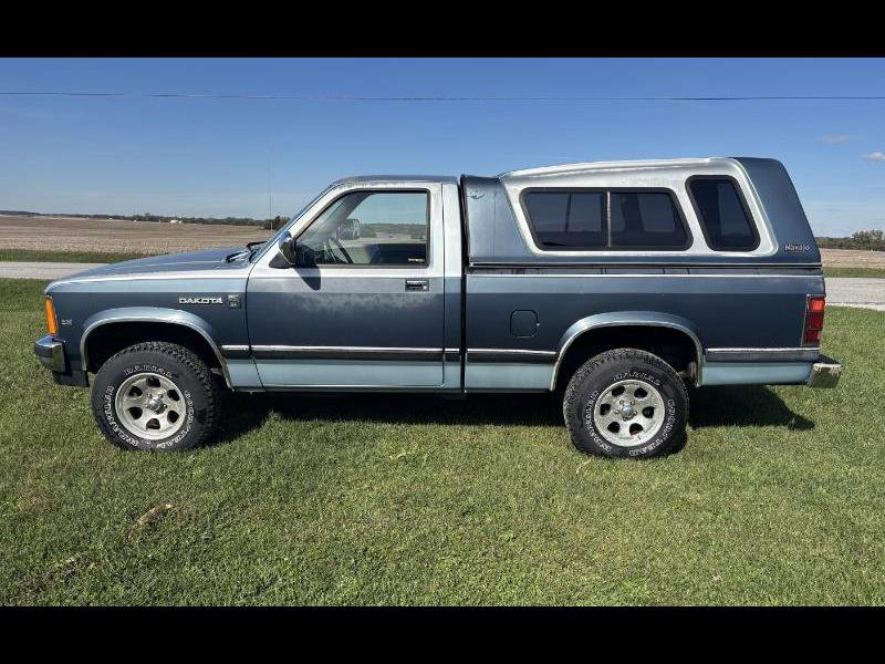 Used 1987 Dodge Dakota 4x4 Regular Cab image 1