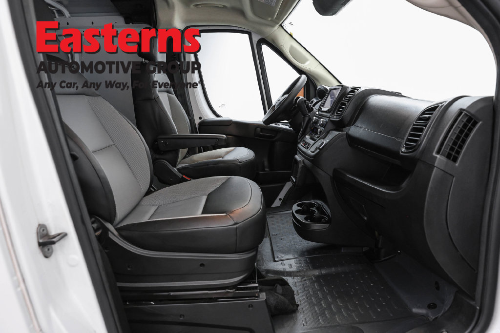 Used 2025 RAM ProMaster 2500 w/ Convenience Group FWD image 25