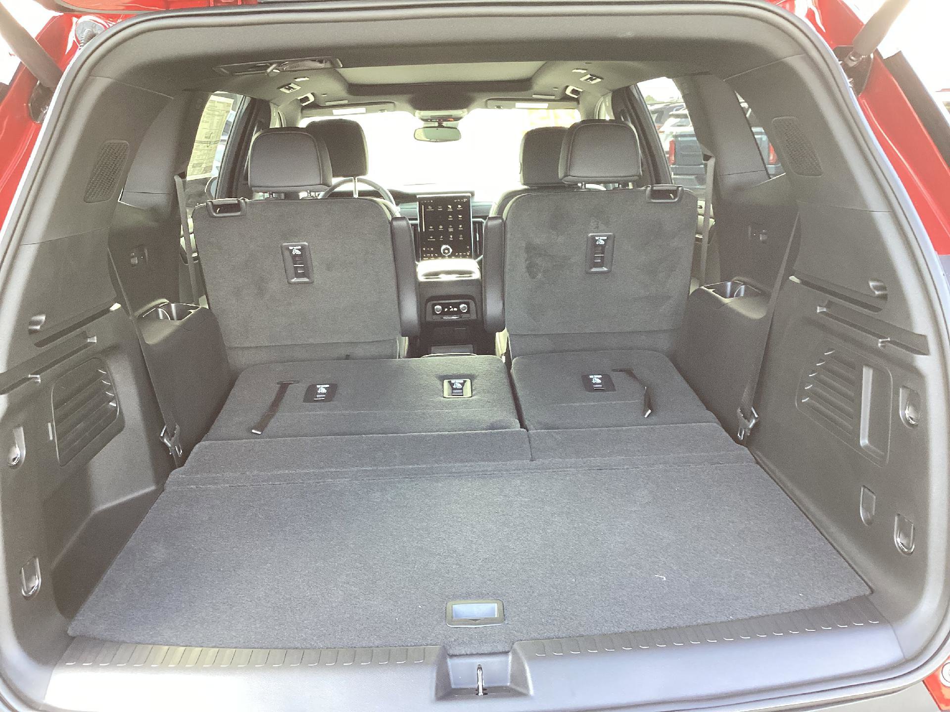 New 2025 GMC Acadia AT4 image 11