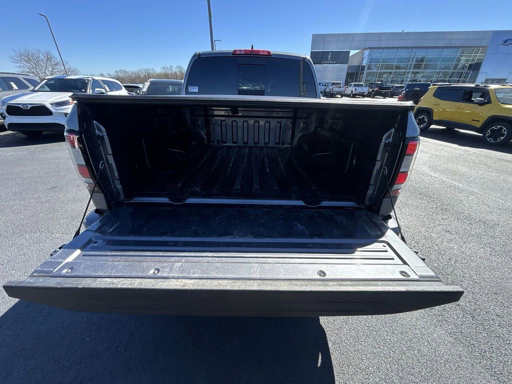 Used 2024 Nissan Frontier PRO-4X w/ Off-Road Protection Package image 29
