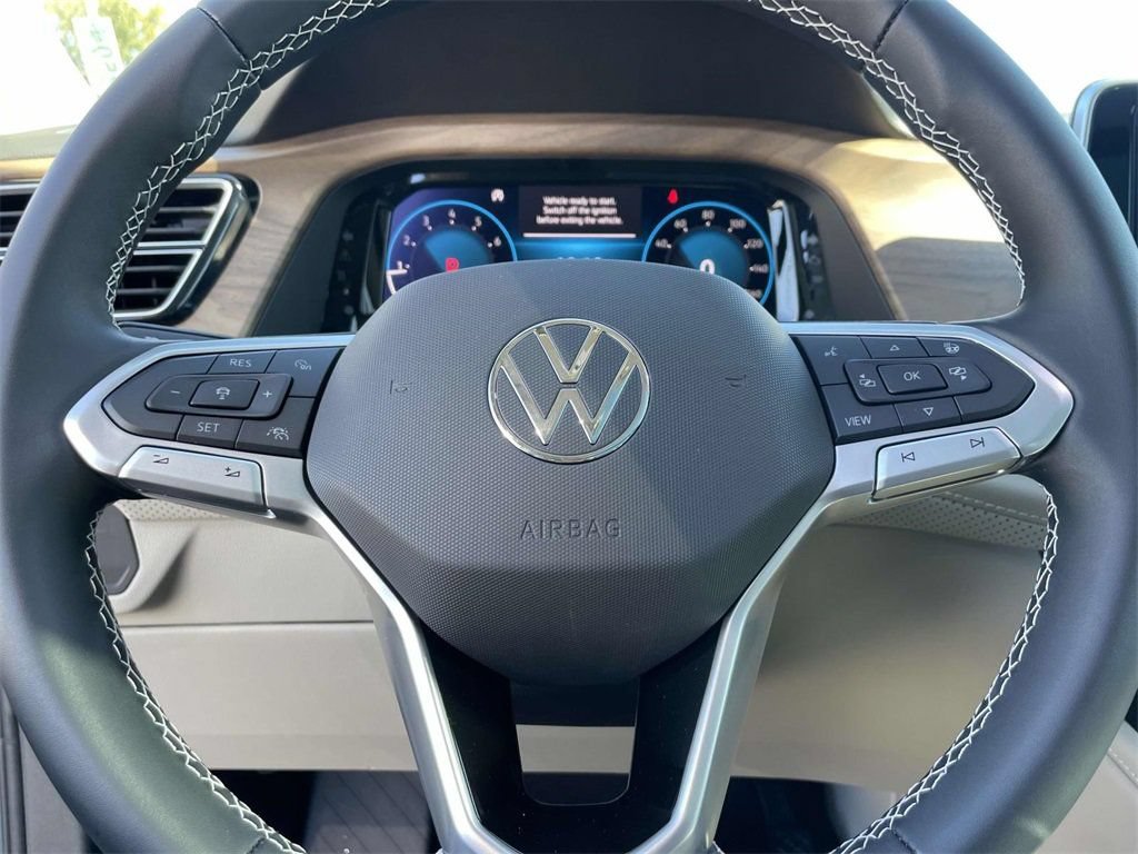 New 2026 Volkswagen Atlas SE FWD image 28