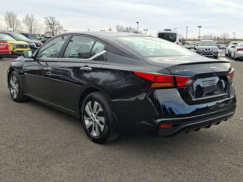 Certified 2023 Nissan Altima 2.5 S image 4