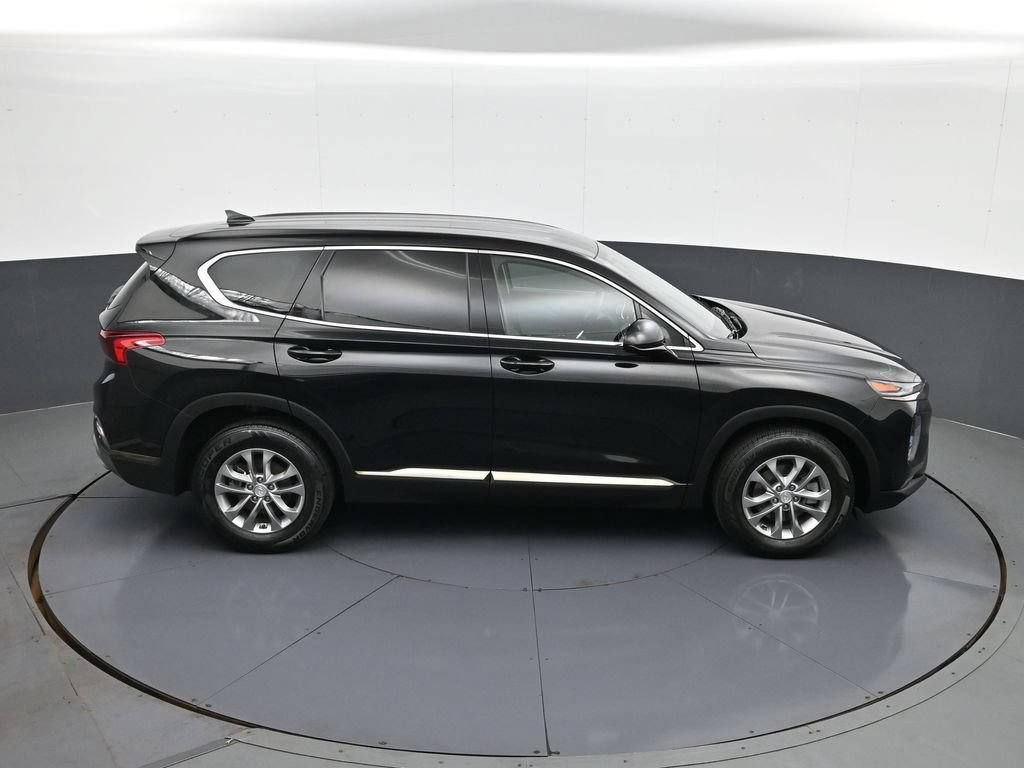 Used 2019 Hyundai Santa Fe SEL FWD image 16