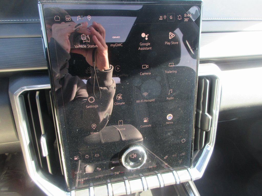 New 2026 GMC Acadia Elevation w/ Black Edition FWD image 19