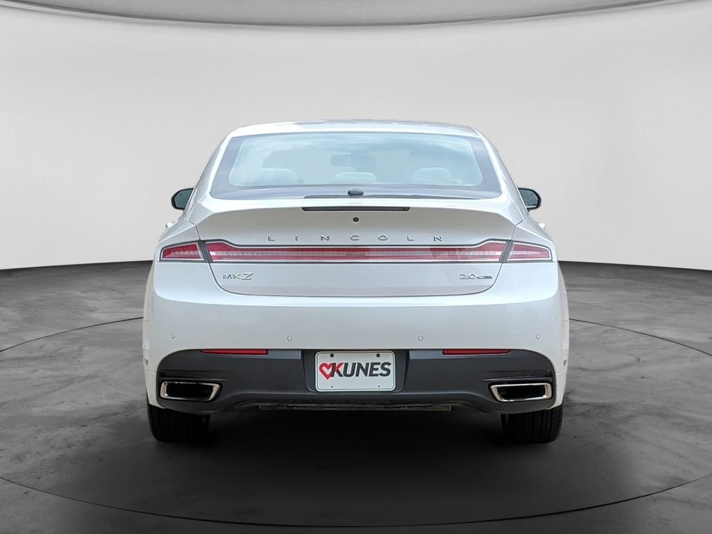 Used 2016 Lincoln MKZ w/ Equipment Group 300A Reserve FWD image 6