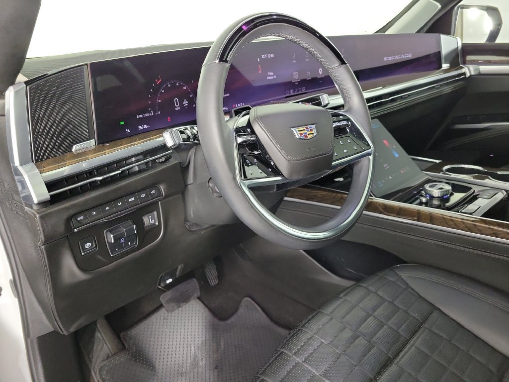Certified 2025 Cadillac Escalade Sport Platinum AWD/4WD image 20