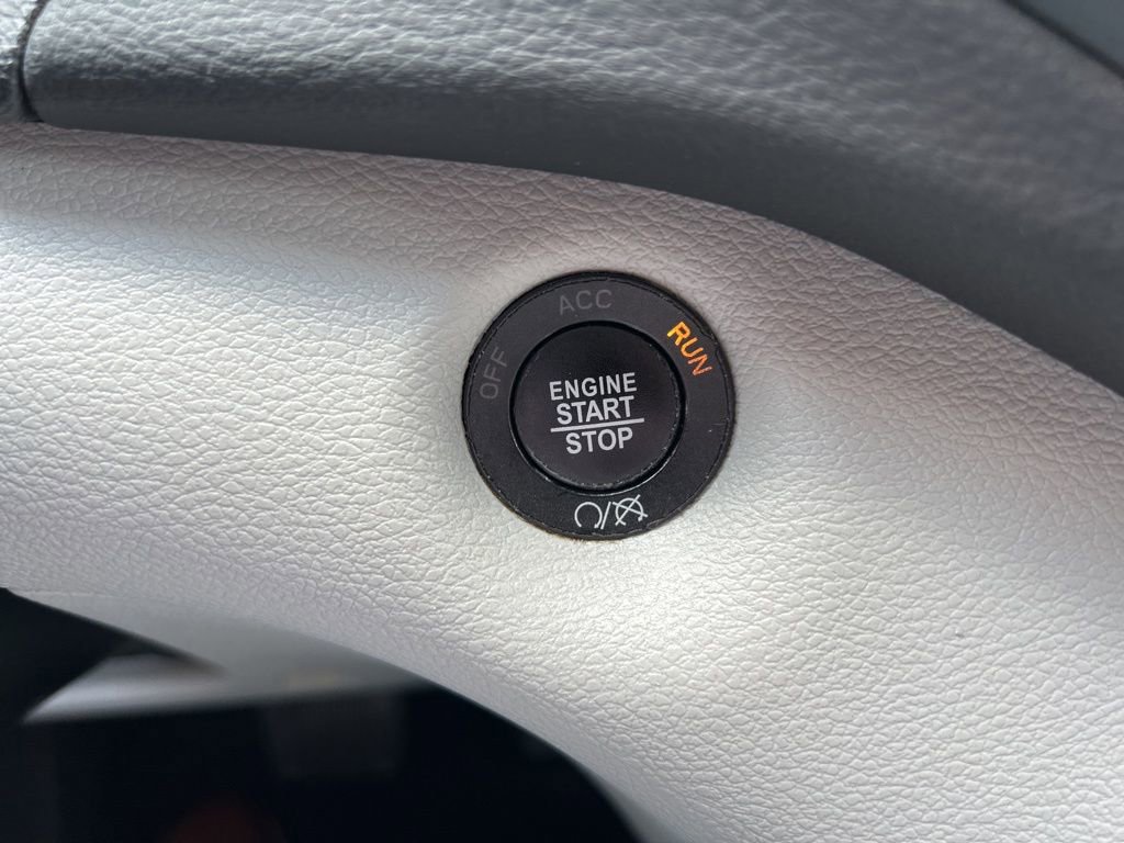 Used 2021 Jeep Cherokee Limited w/ Elite Package image 18