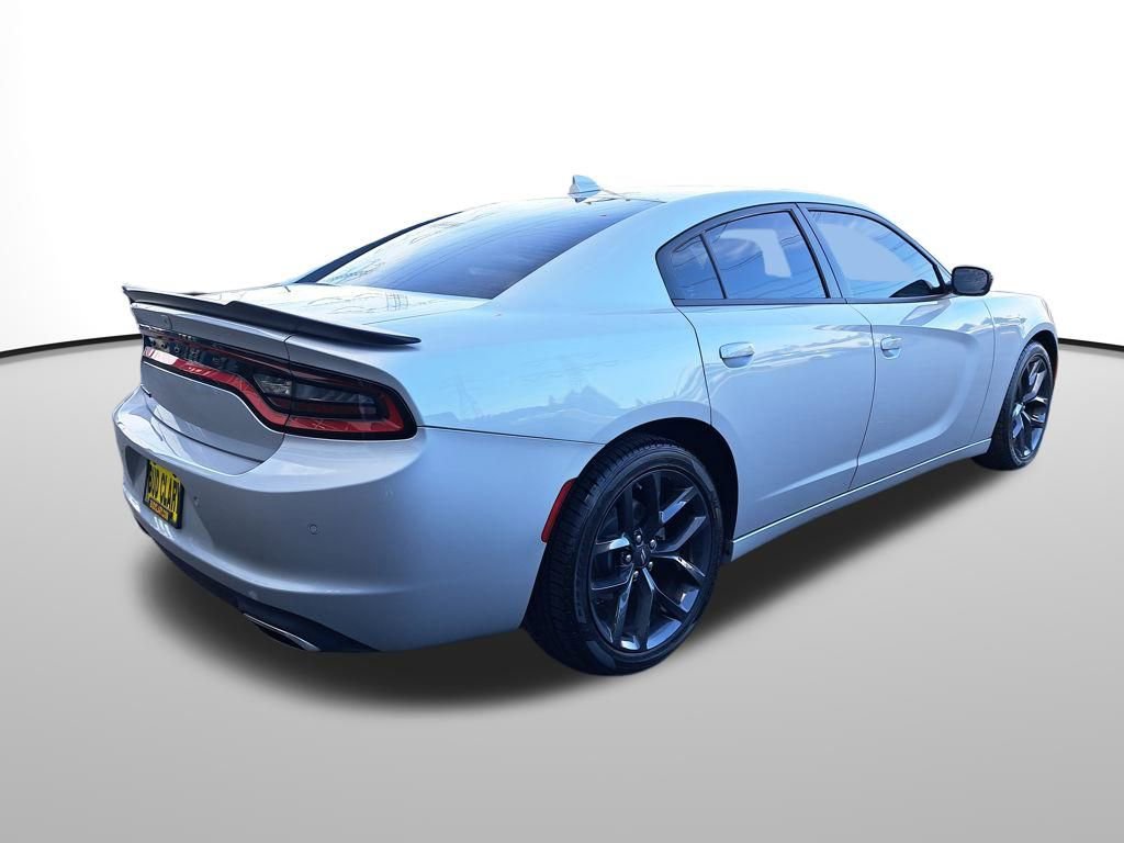 Used 2023 Dodge Charger SXT w/ Blacktop Package image 6