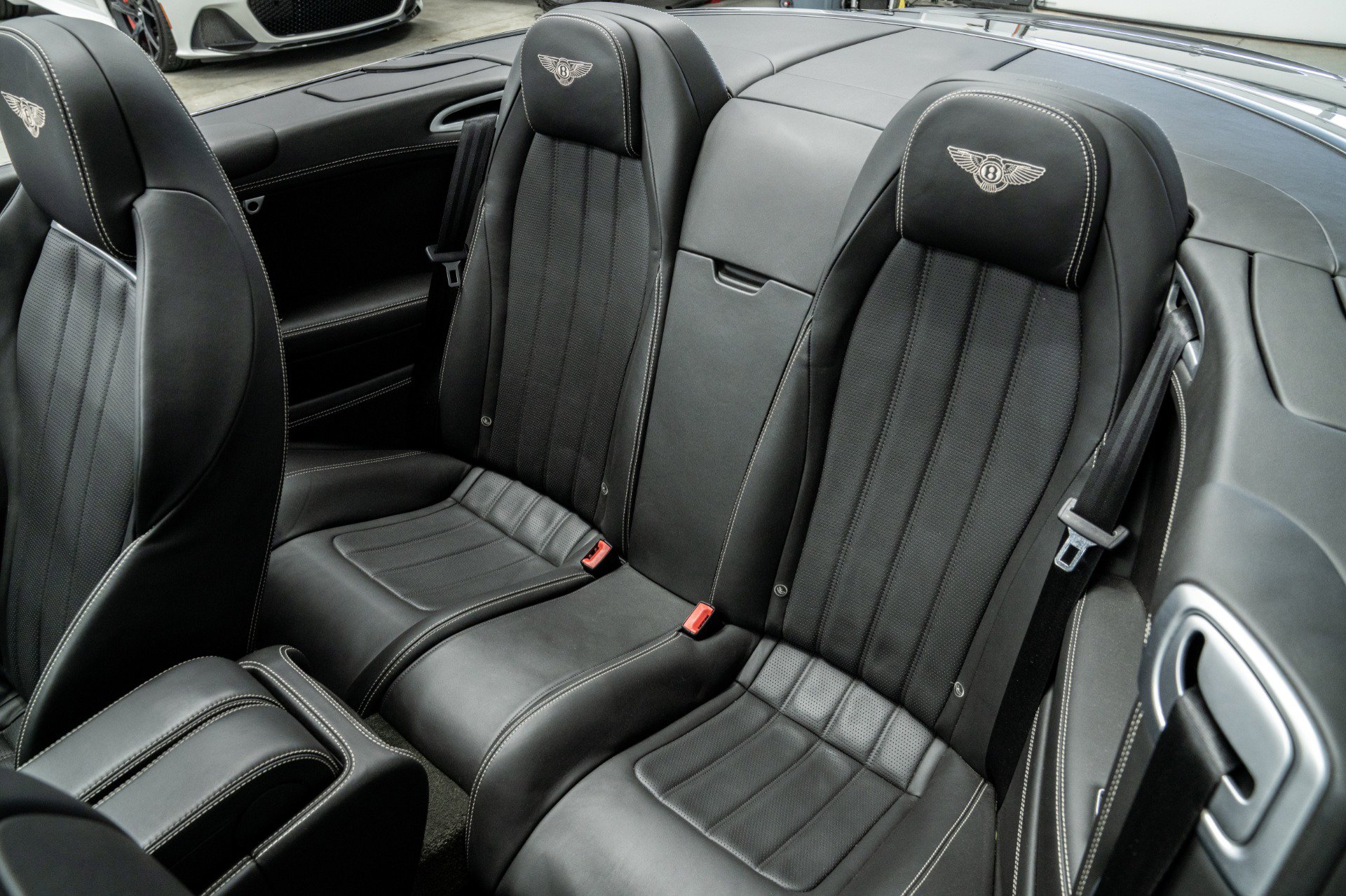 Used 2014 Bentley Continental GT image 29