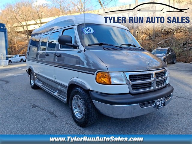 Used 1999 Dodge B1500 Conversion image 1