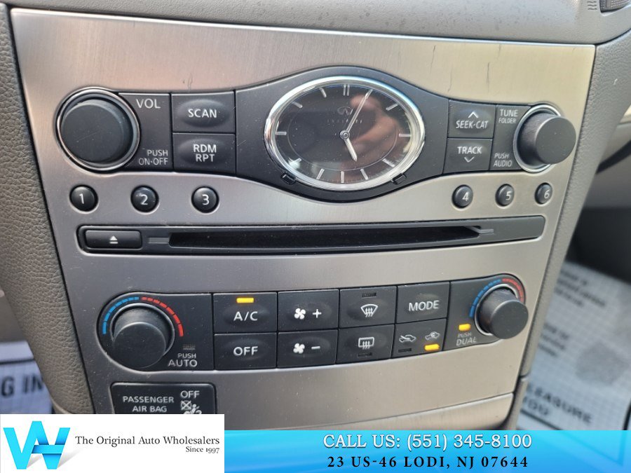 Used 2015 INFINITI Q40 AWD w/ Navigation Package image 21