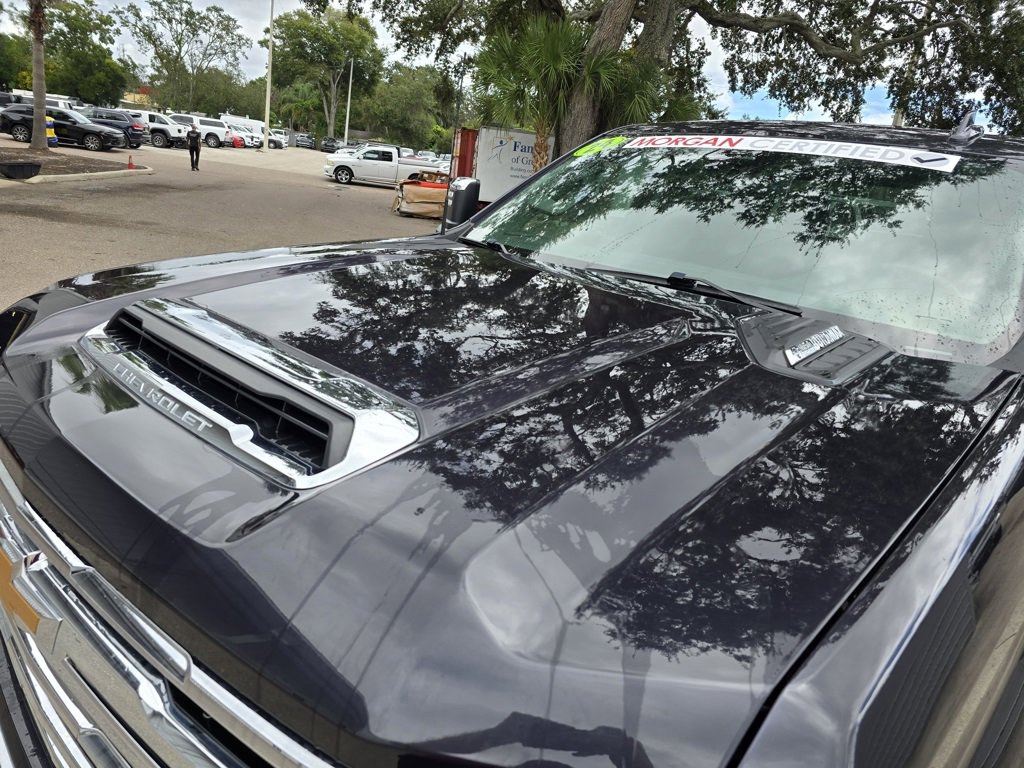 Used 2024 Chevrolet Silverado 2500 LTZ image 10