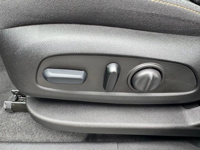 Used 2023 Chevrolet Equinox LT image 20