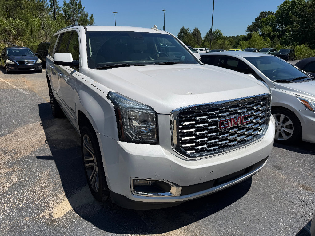 Used 2019 GMC Yukon XL Denali w/ Denali Ultimate Package RWD image 2
