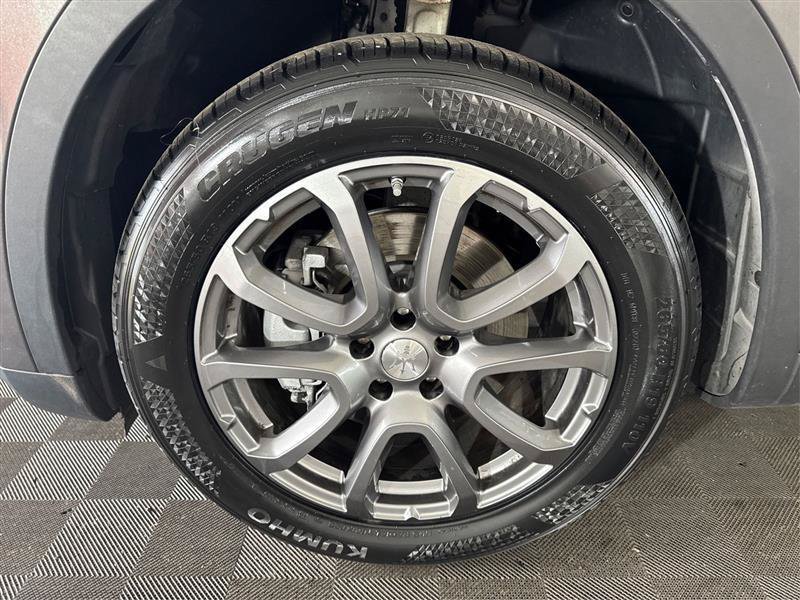 Used 2018 Maserati Levante AWD/4WD image 33