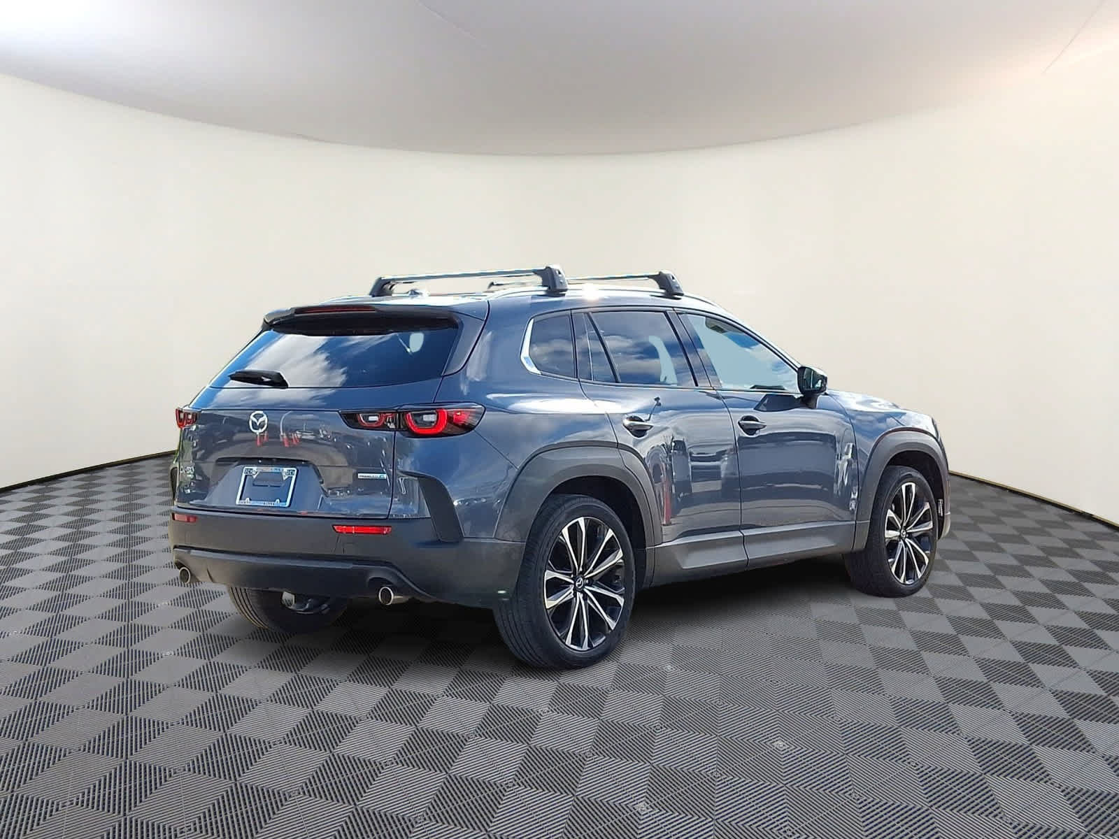 Used 2024 MAZDA CX-50 AWD 2.5 S w/ Premium Plus Pkg image 5