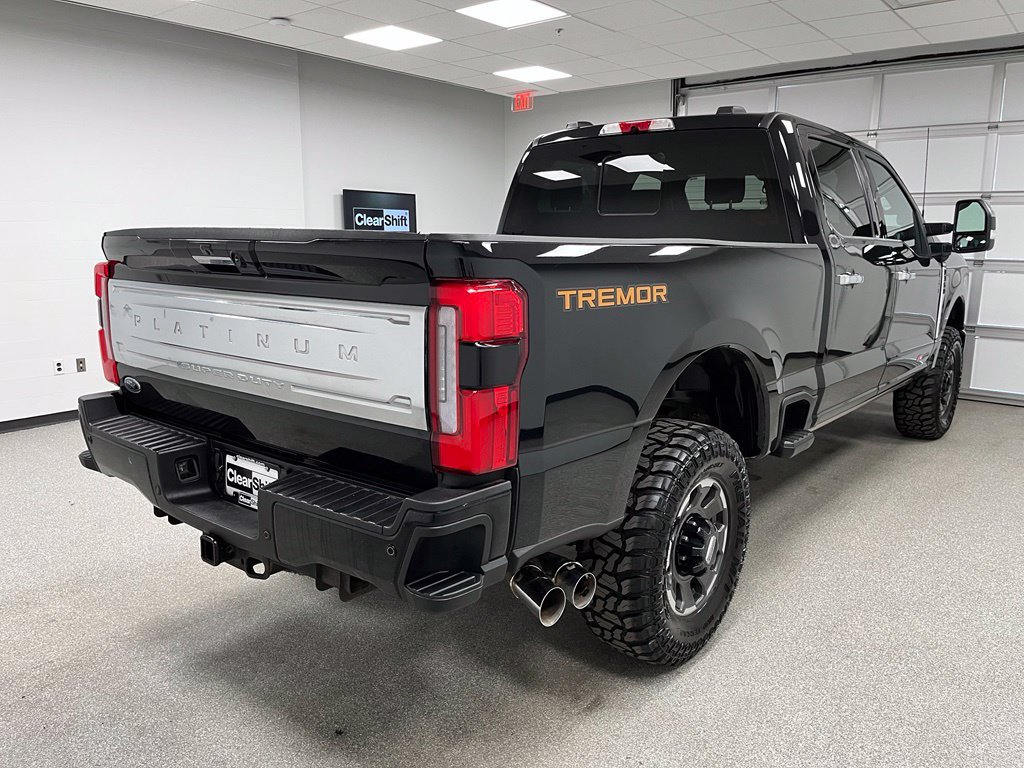 Used 2024 Ford F350 Platinum w/ Tremor Off-Road Package AWD/4WD image 10