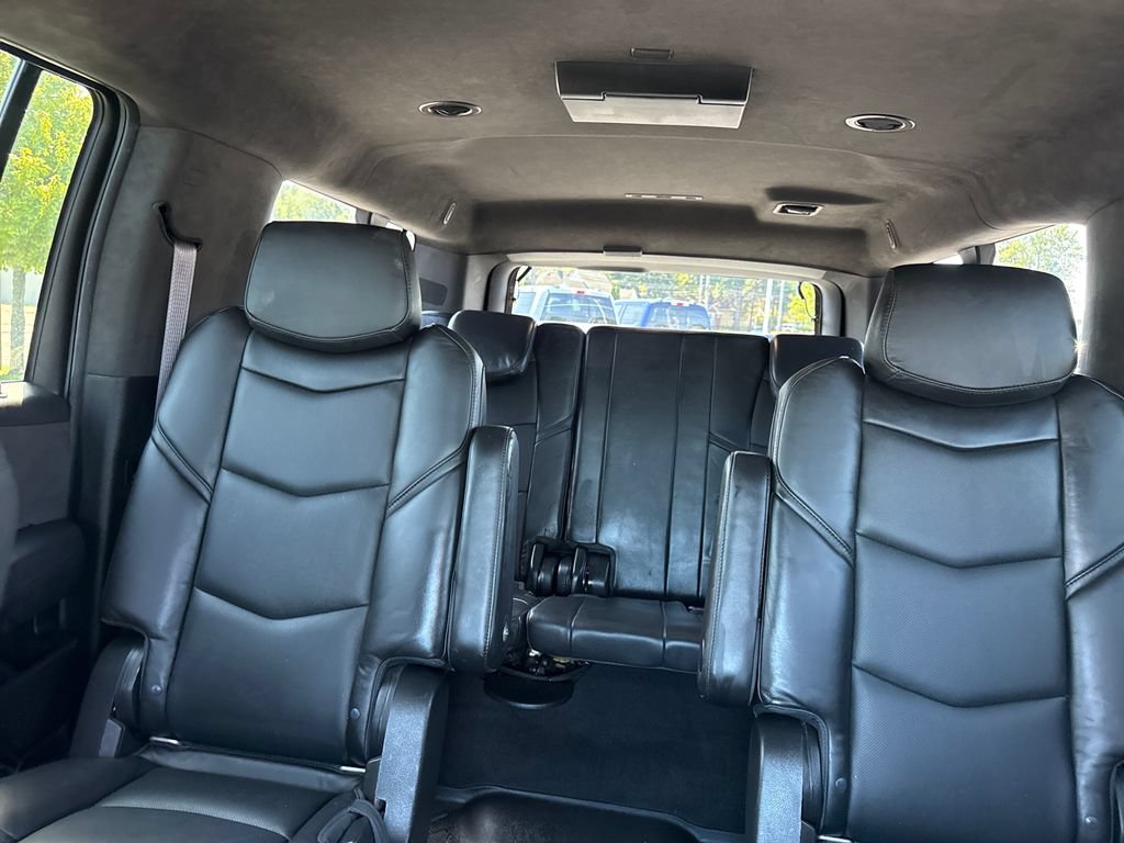 Used 2016 Cadillac Escalade ESV Platinum AWD/4WD image 48