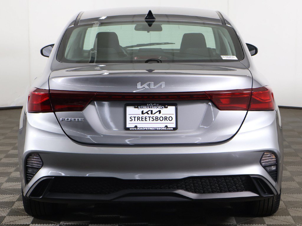 Used 2023 Kia Forte LXS FWD image 10