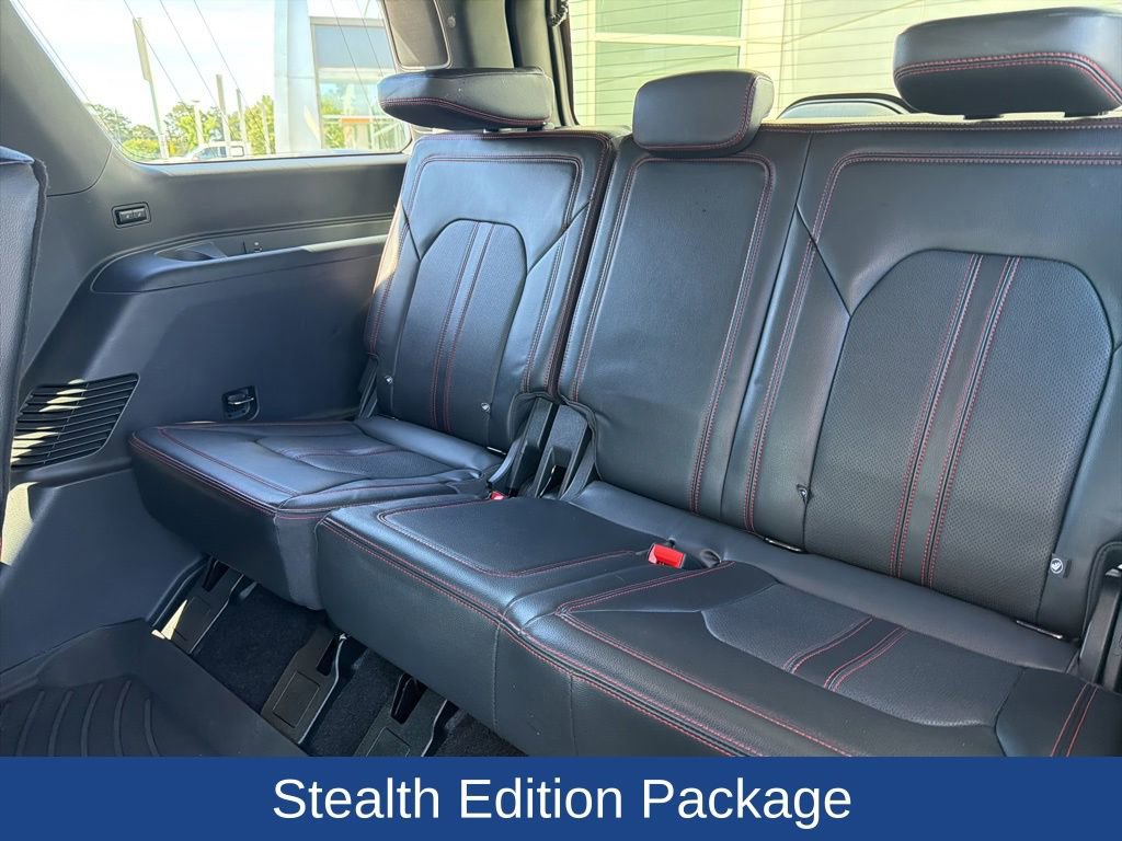 Used 2023 Ford Expedition Limited AWD/4WD image 19