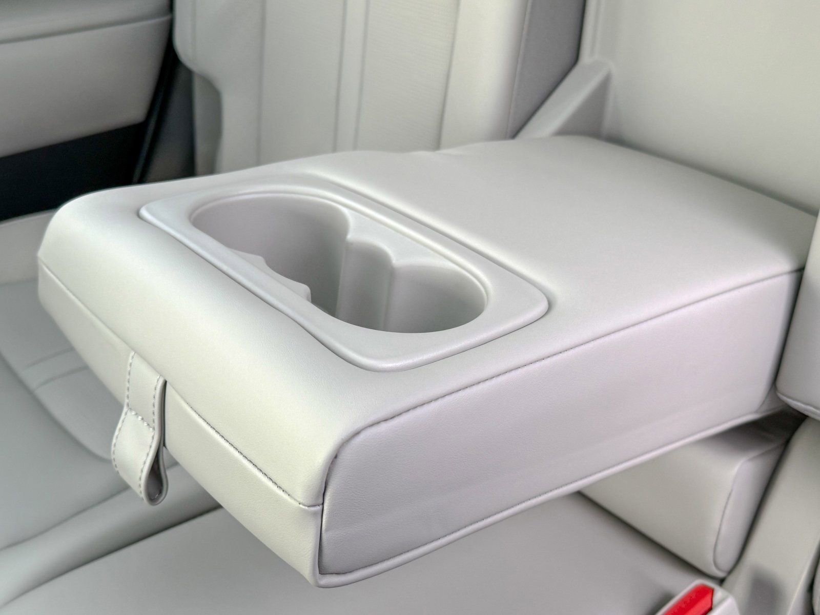 New 2026 Kia Sorento S w/ S Panoramic Sunroof Package image 36