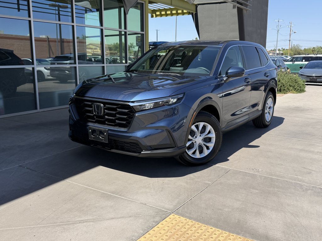 Used 2025 Honda CR-V LX image 2