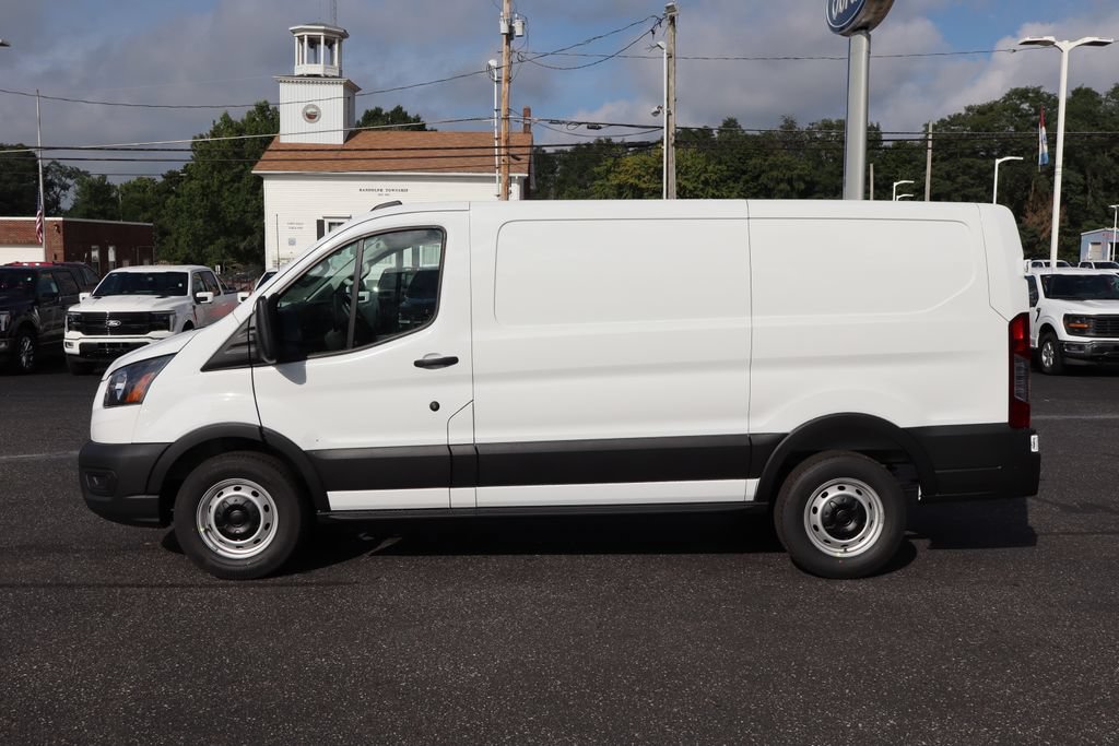 New 2027 Ford Transit 150 Low Roof RWD image 15