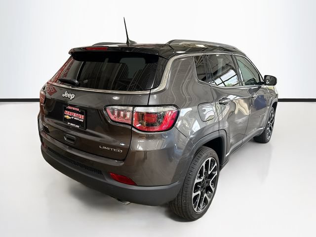 Used 2019 Jeep Compass Limited AWD/4WD image 6