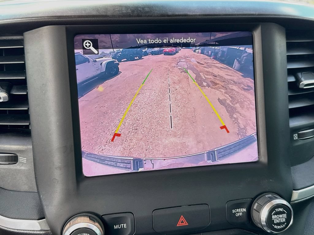 Used 2020 RAM 1500 Big Horn AWD/4WD image 14