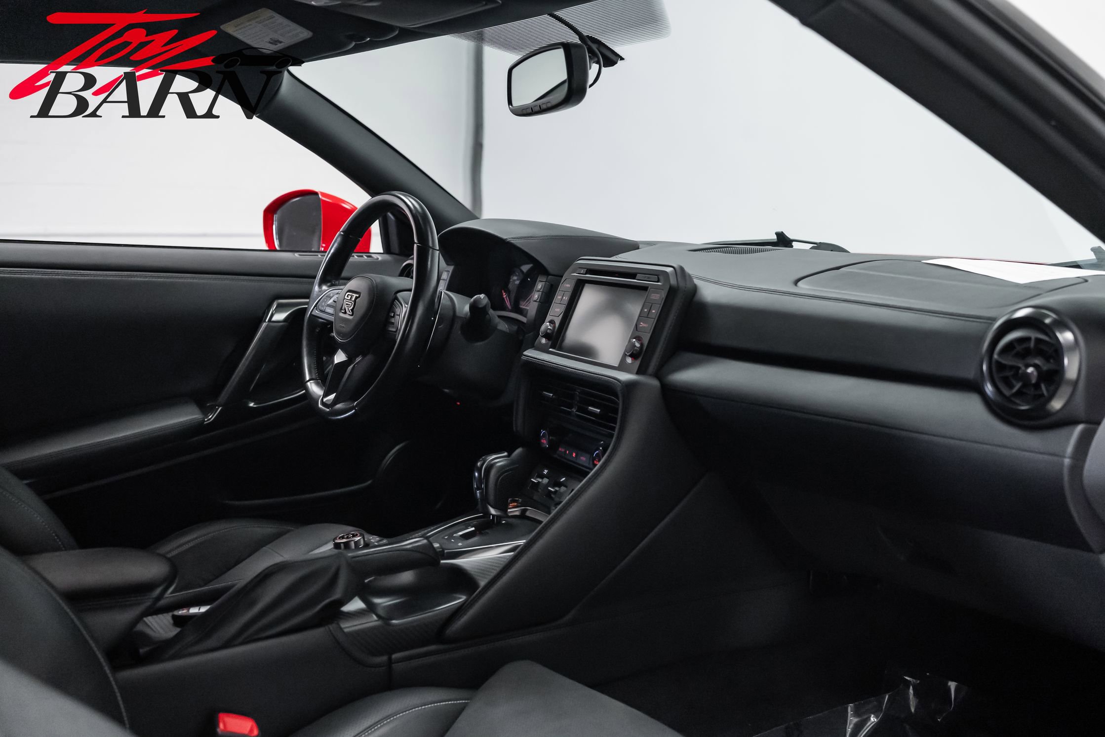 Used 2018 Nissan GT-R Premium image 47